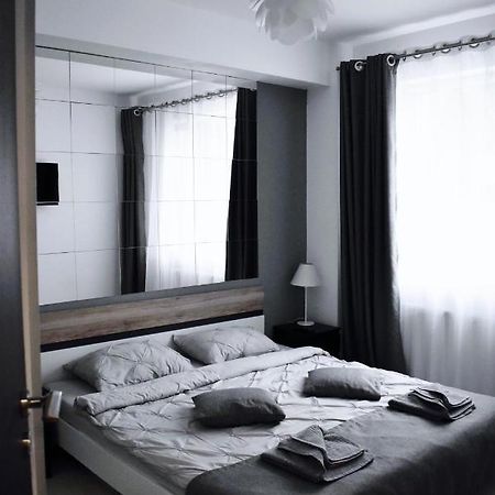 Etalon Airport Apartments Otopeni Kültér fotó