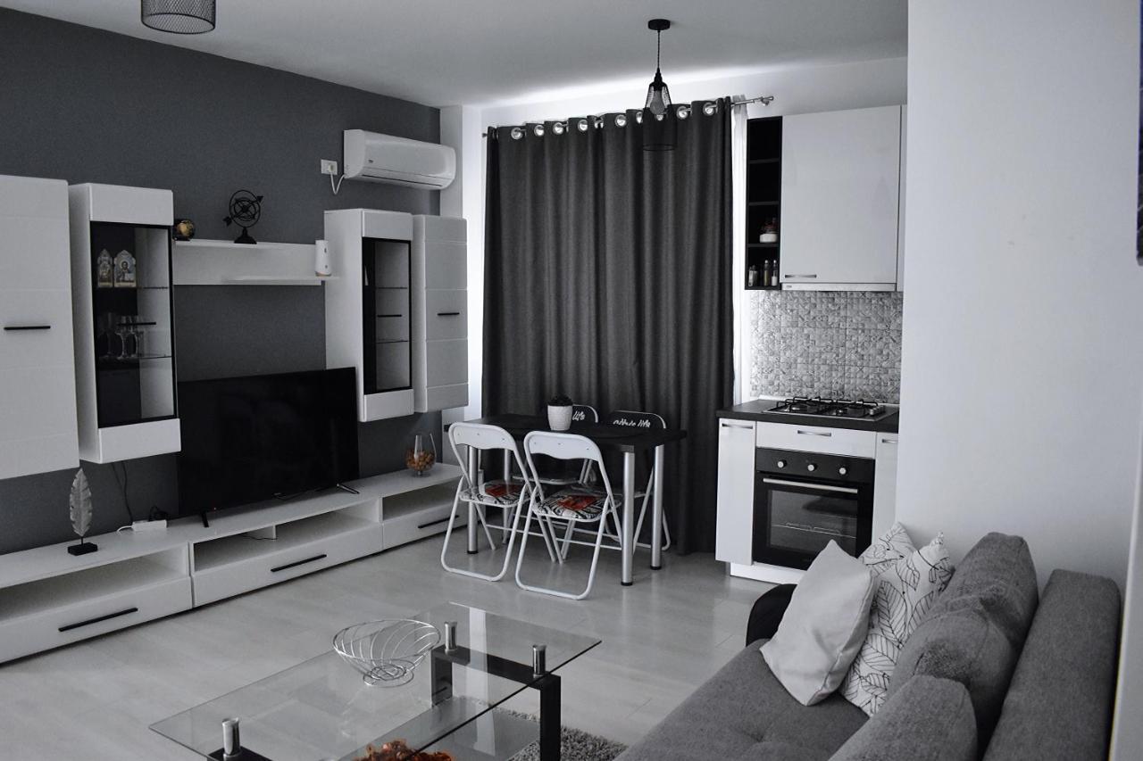 Etalon Airport Apartments Otopeni Kültér fotó